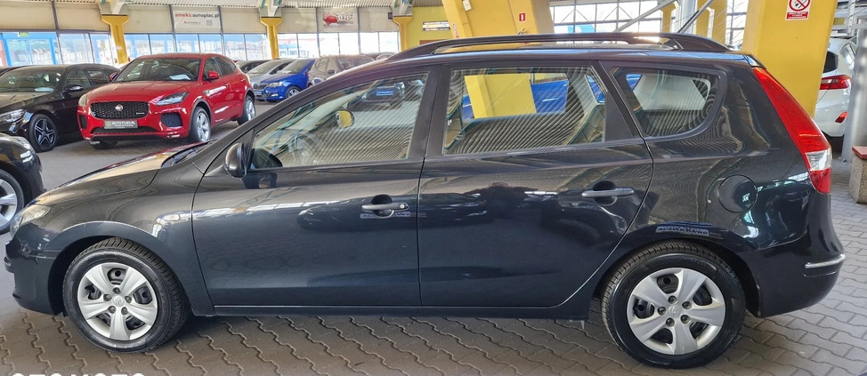 Hyundai I30 cena 19900 przebieg: 243000, rok produkcji 2010 z Mysłowice małe 172